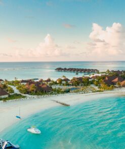 Alternative view of Croaziera Caraibe de Est (plecare din Port Canaveral)  <br> Vas: Carnival Magic </br>